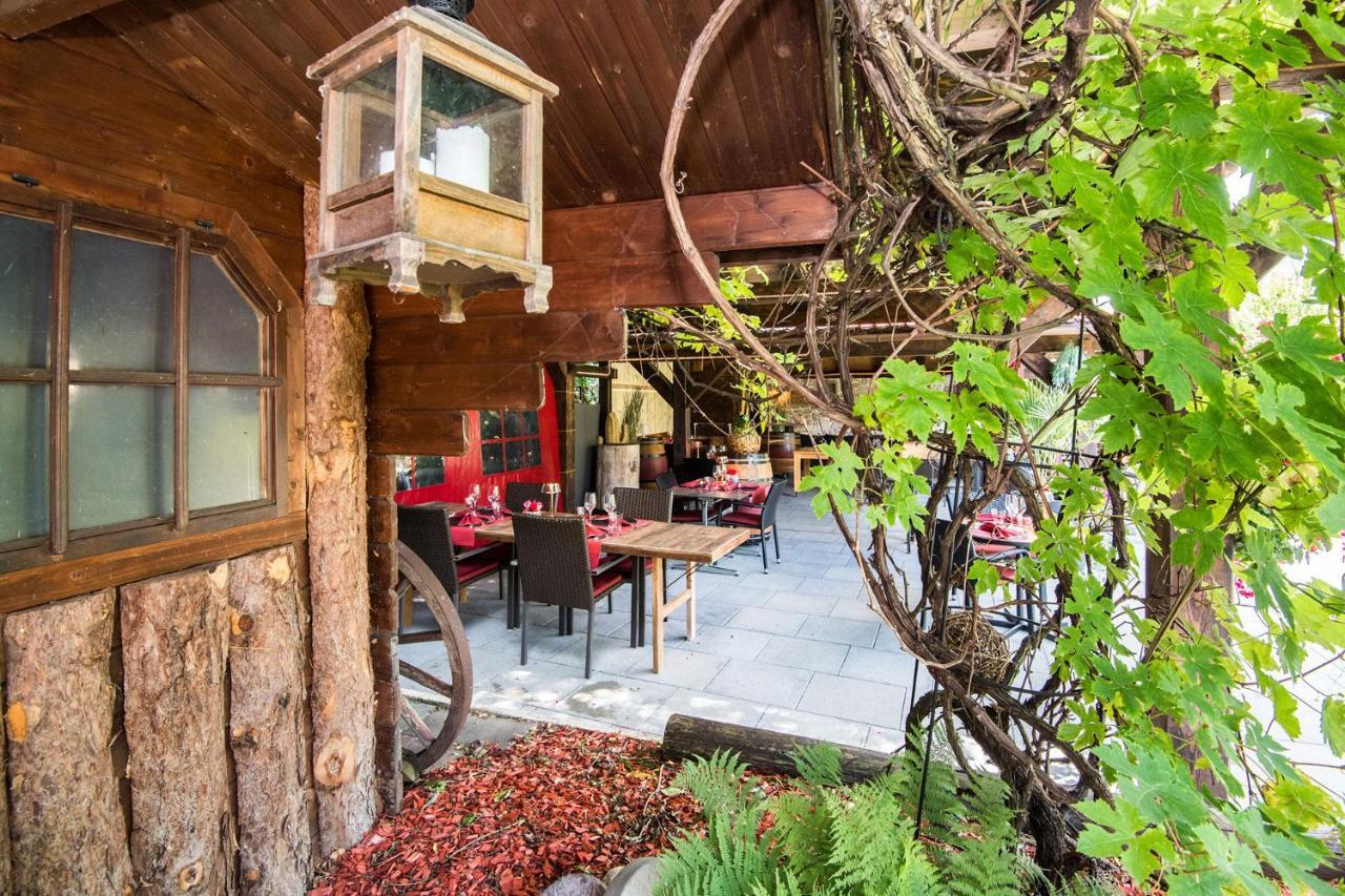 Reves Gourmands, Hotellerie & Gastronomie Vernayaz Dış mekan fotoğraf