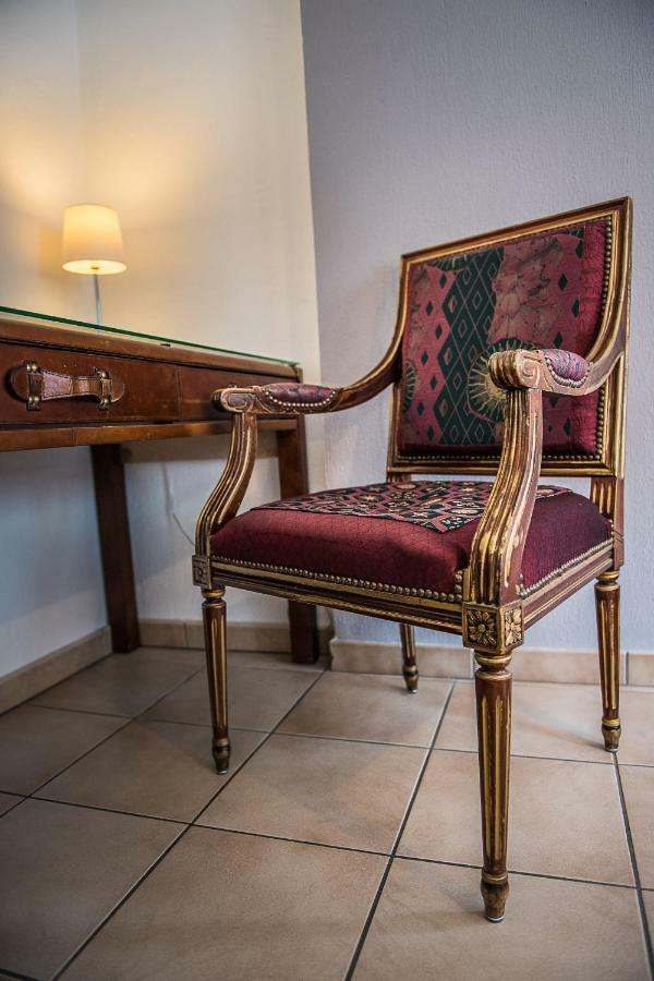 Reves Gourmands, Hotellerie & Gastronomie Vernayaz Dış mekan fotoğraf